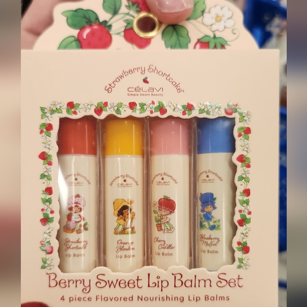 Strawberry Shortcake Lip Balm Set NWT
